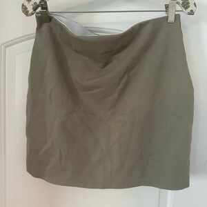 Aritzia Highrise A-line Skirt